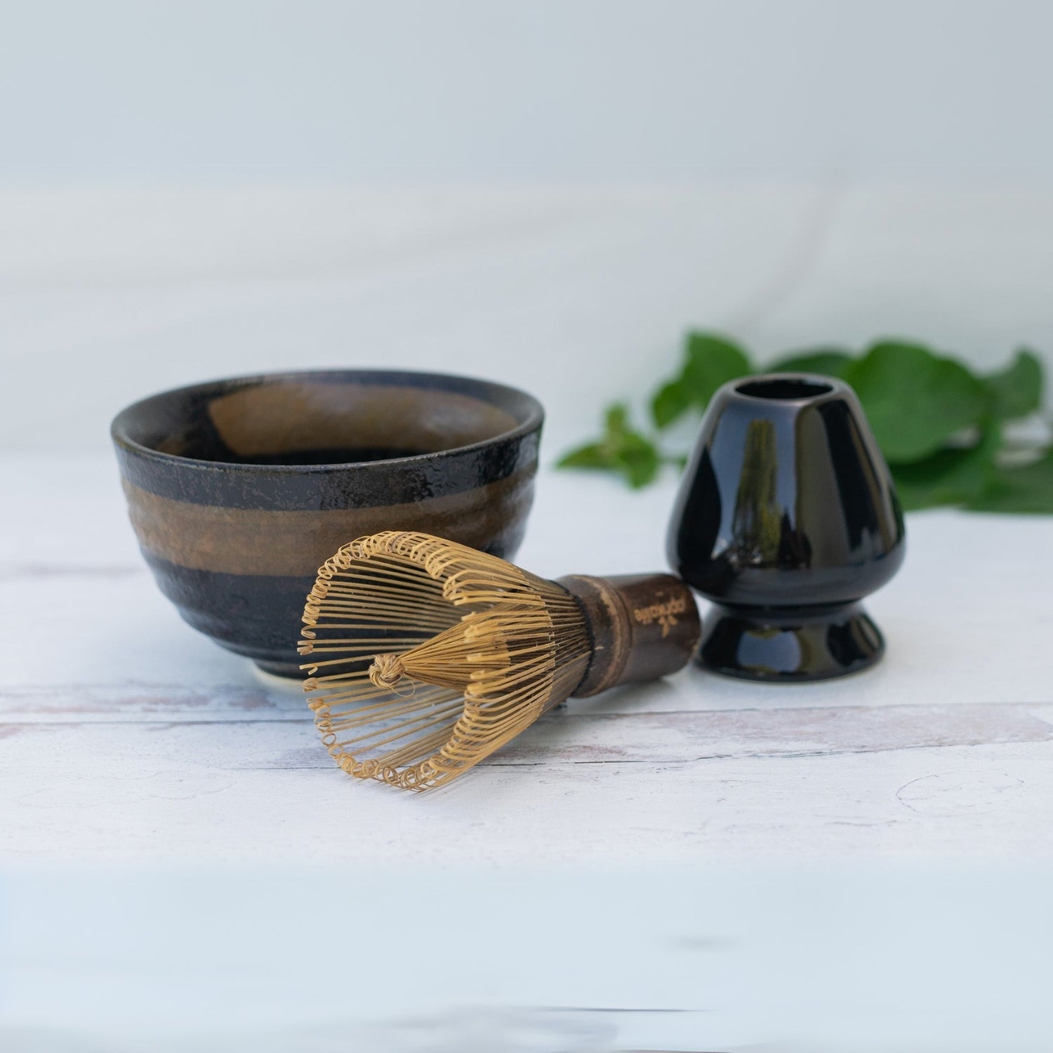 Dark Brown Matcha Set by Aprika Life