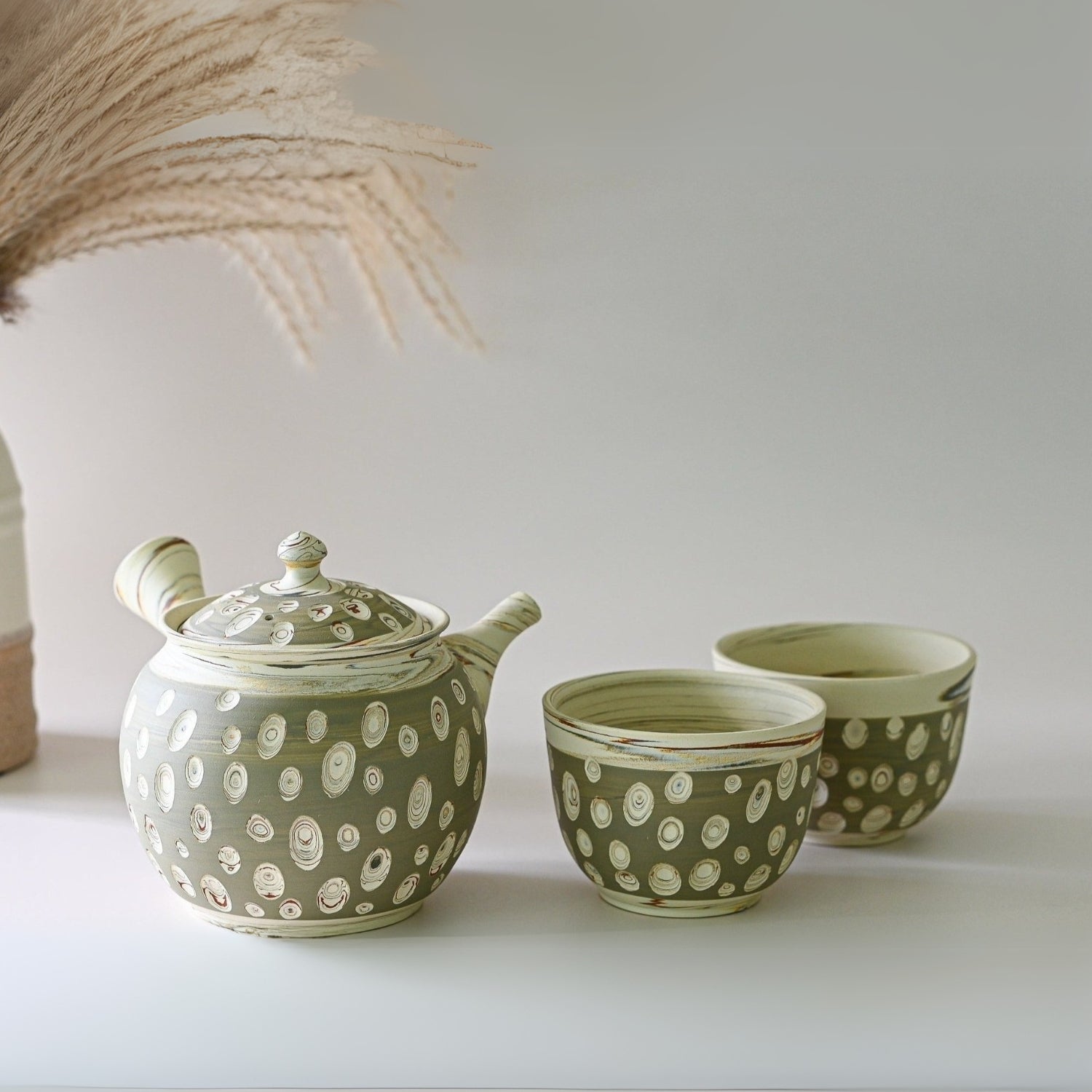 Japanese Kyusu Set - Teapot with Filters (370ml) and Two Cups by Aprika Life