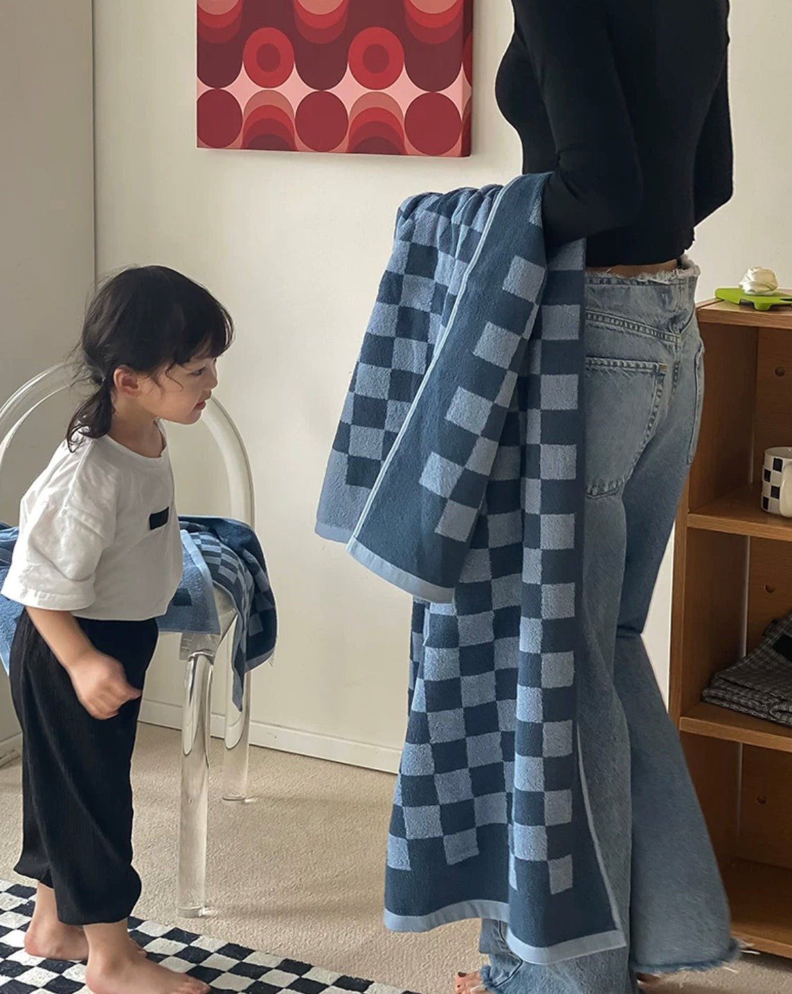 Premium Checkered Bath Towel - Long-Staple Cotton for Ultimate Softness and Absorbency